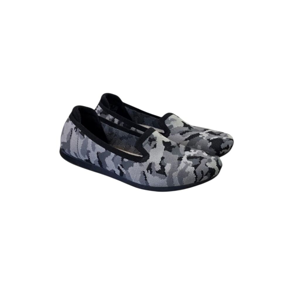 Clarks Cloudsteppers Carly Dream Gray/Black Camo Shoes Size 7.5 W